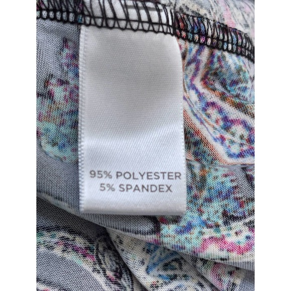 Avenue NWT paisley print top size 14/16 - Picture 10 of 11